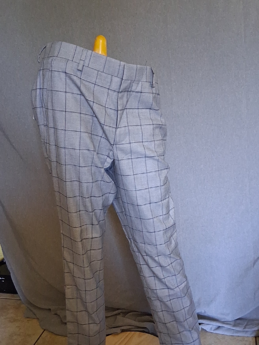 jf j.ferrar Gray Windowpane Dress Pants